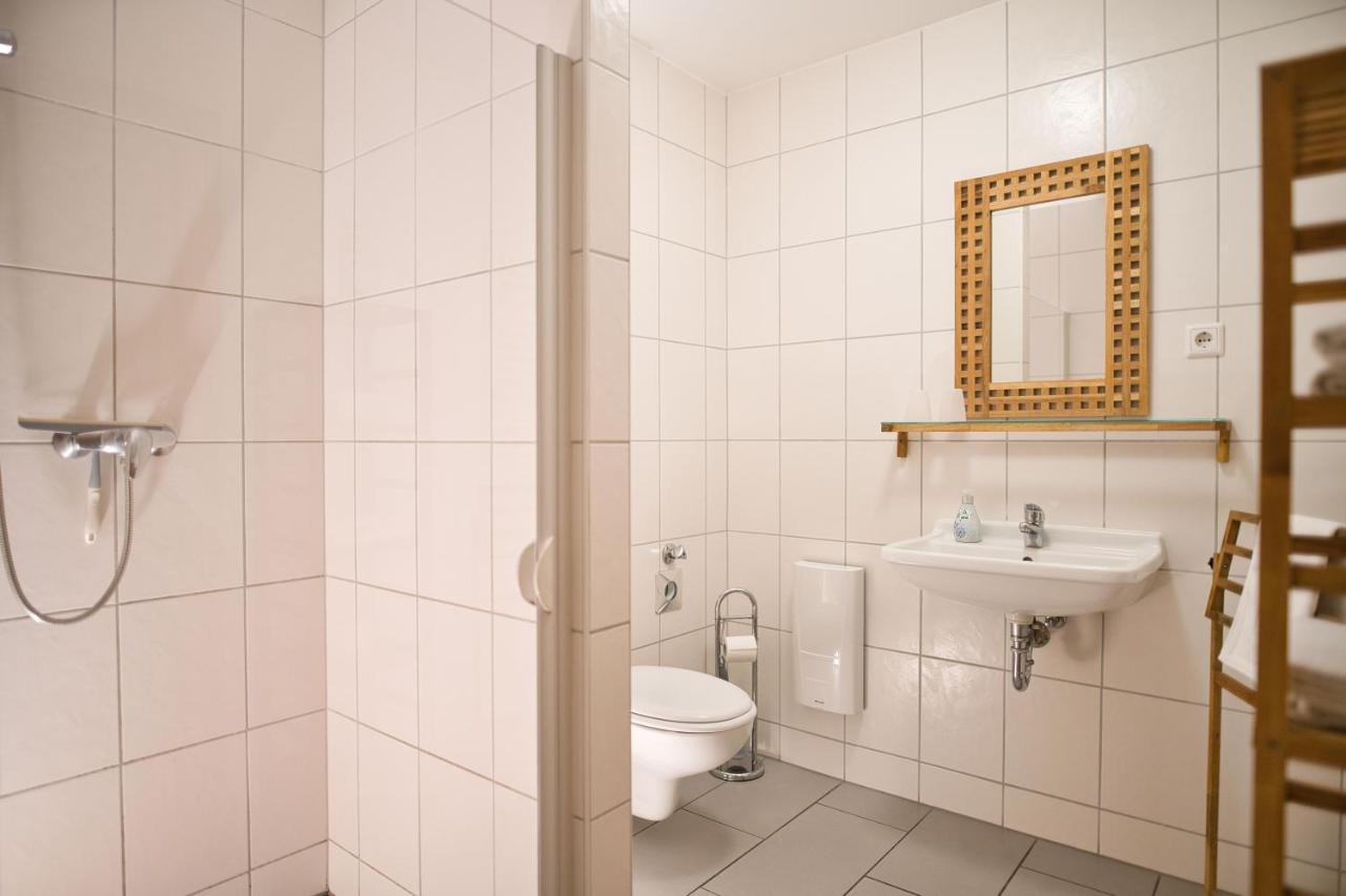 Zum Goldenen Anker Aparthotel Stralsund Exterior photo