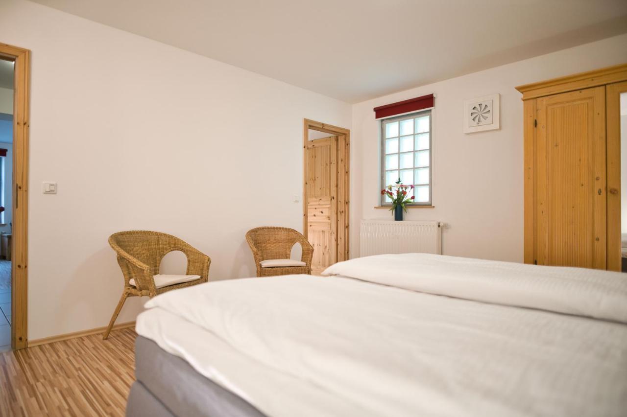 Zum Goldenen Anker Aparthotel Stralsund Exterior photo