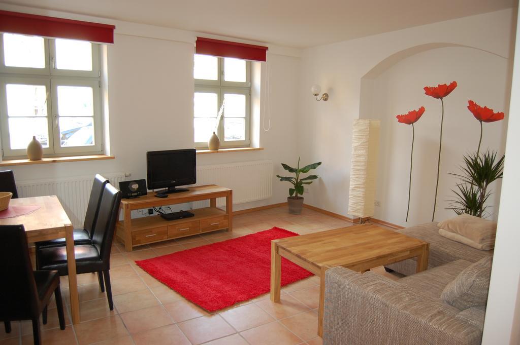 Zum Goldenen Anker Aparthotel Stralsund Room photo